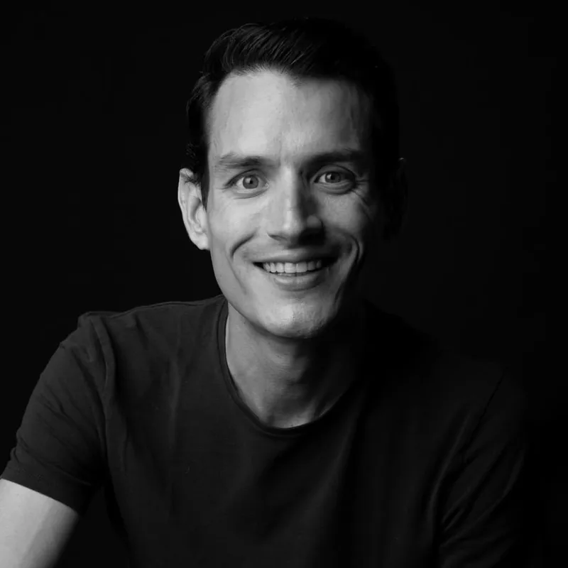Portrait of Sebastián Delsalto, founder of Daleki Capital